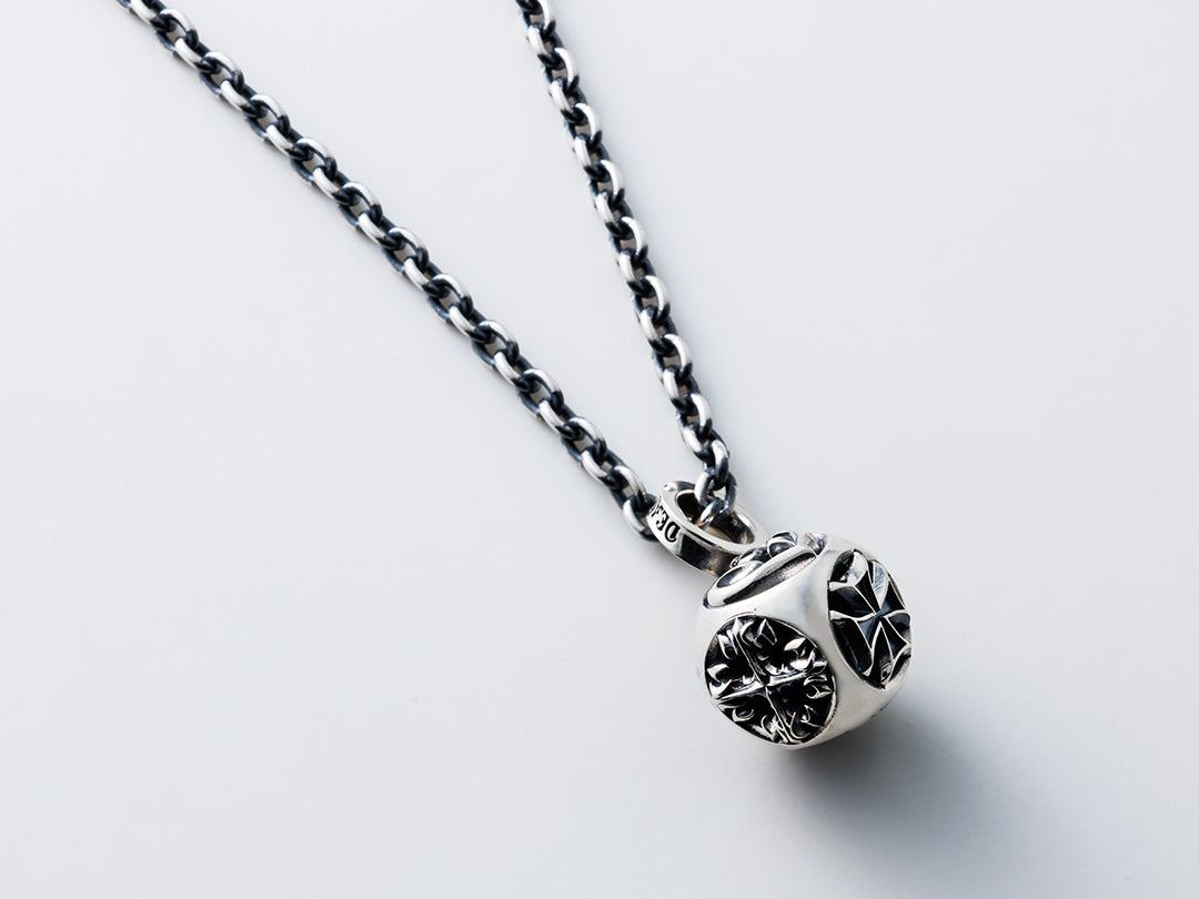 Rolling Dice : Multi Pendant