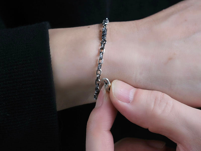 Lily Rod Bracelet: Narrow