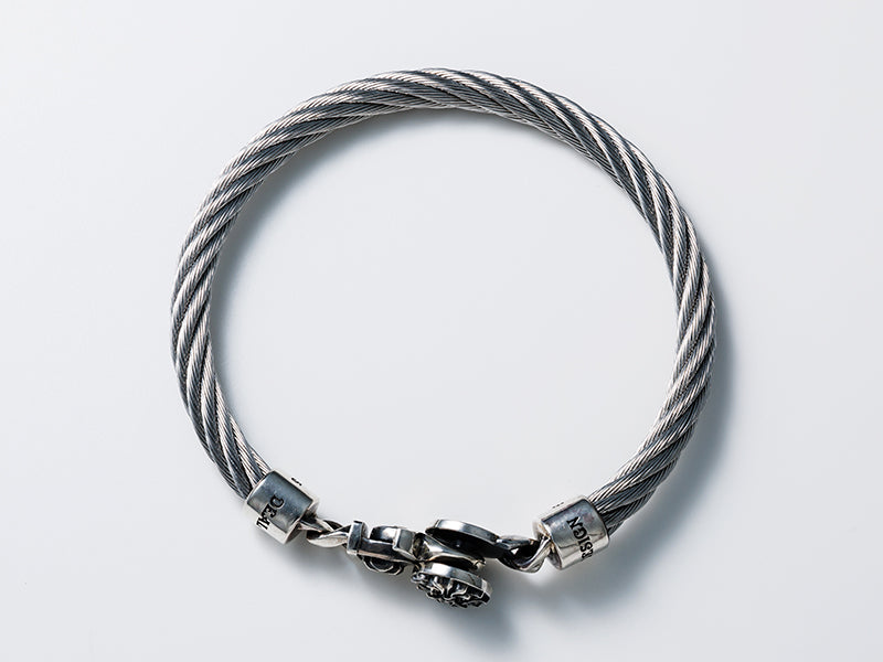 Stainless Steel Wire Bangle: Tiny Clip