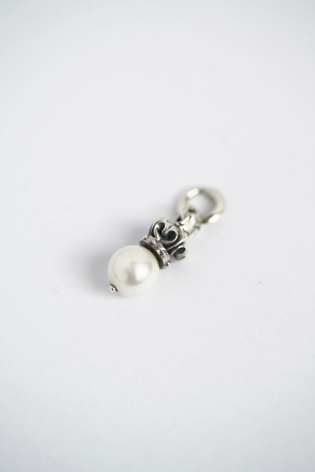 Drop Crown Pearl Pendant