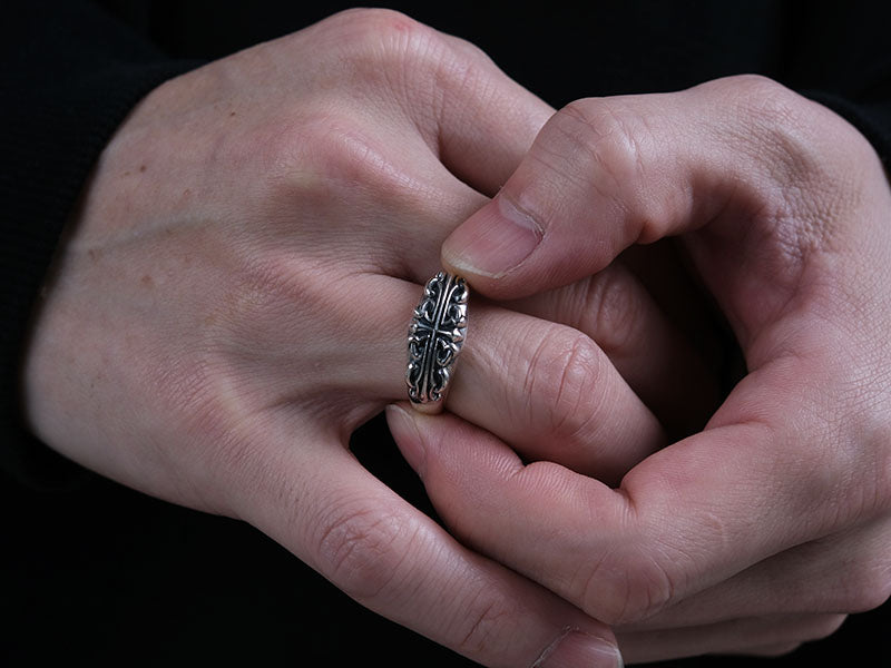 Blooming Cross Ring: Narrow