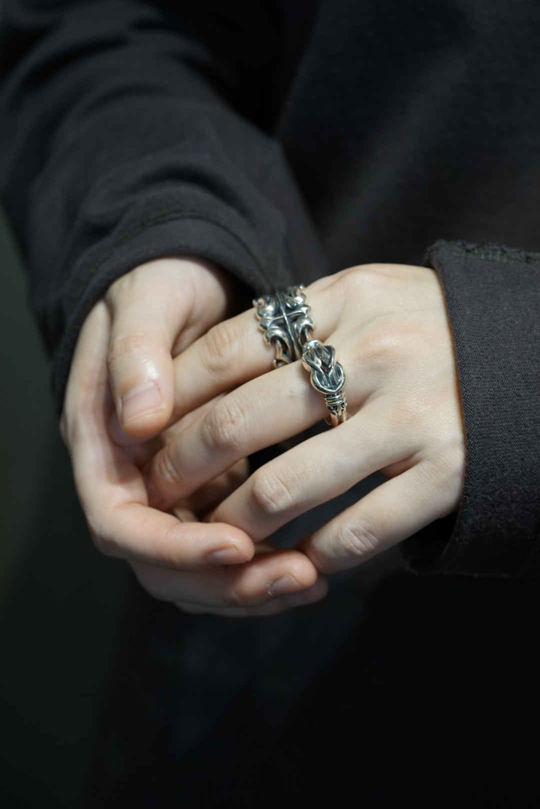 Horn Cross Ring