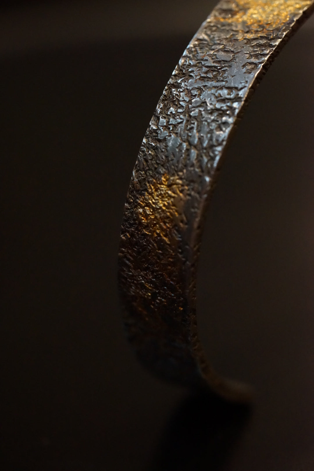 18K Gold Braze Bangle / Rough