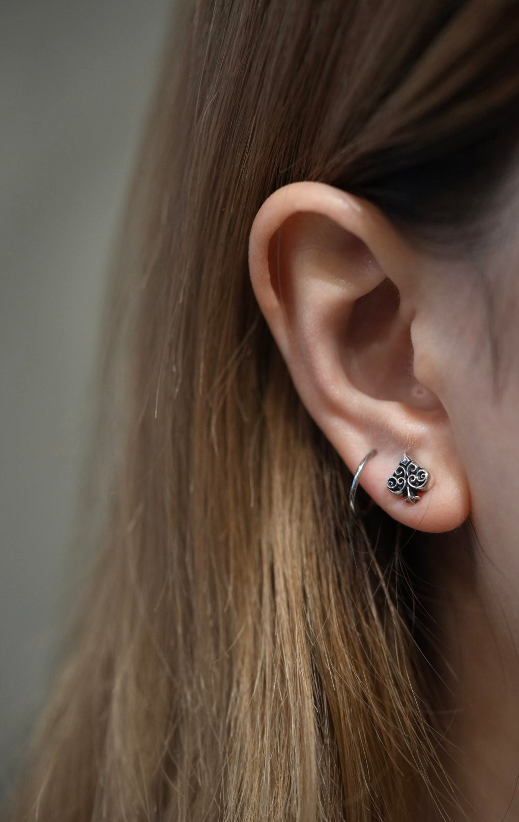 Majestic Ace Earring