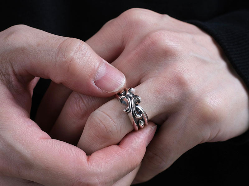 Slash Lily Ring: Wide