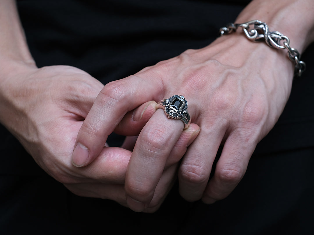 Lion Frame Ring