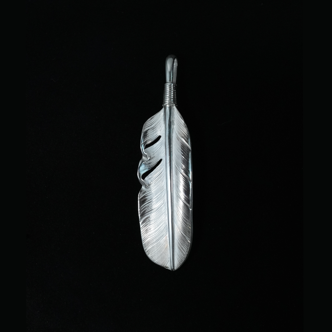 Silver Feather Pendant M