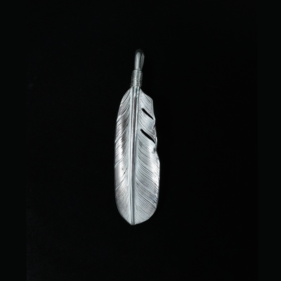 Silver Feather Pendant M