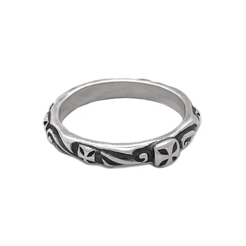 R202 Thin Cross Ring