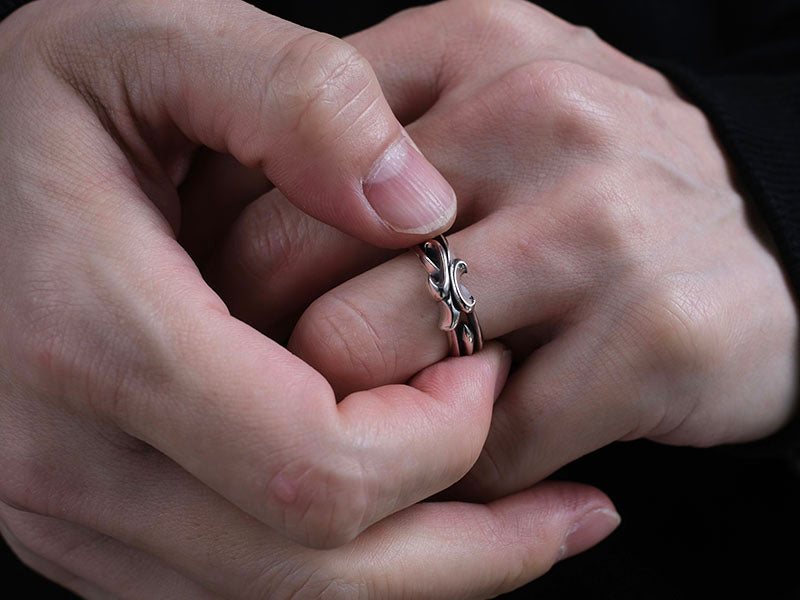 Slash Lily Ring: Narrow