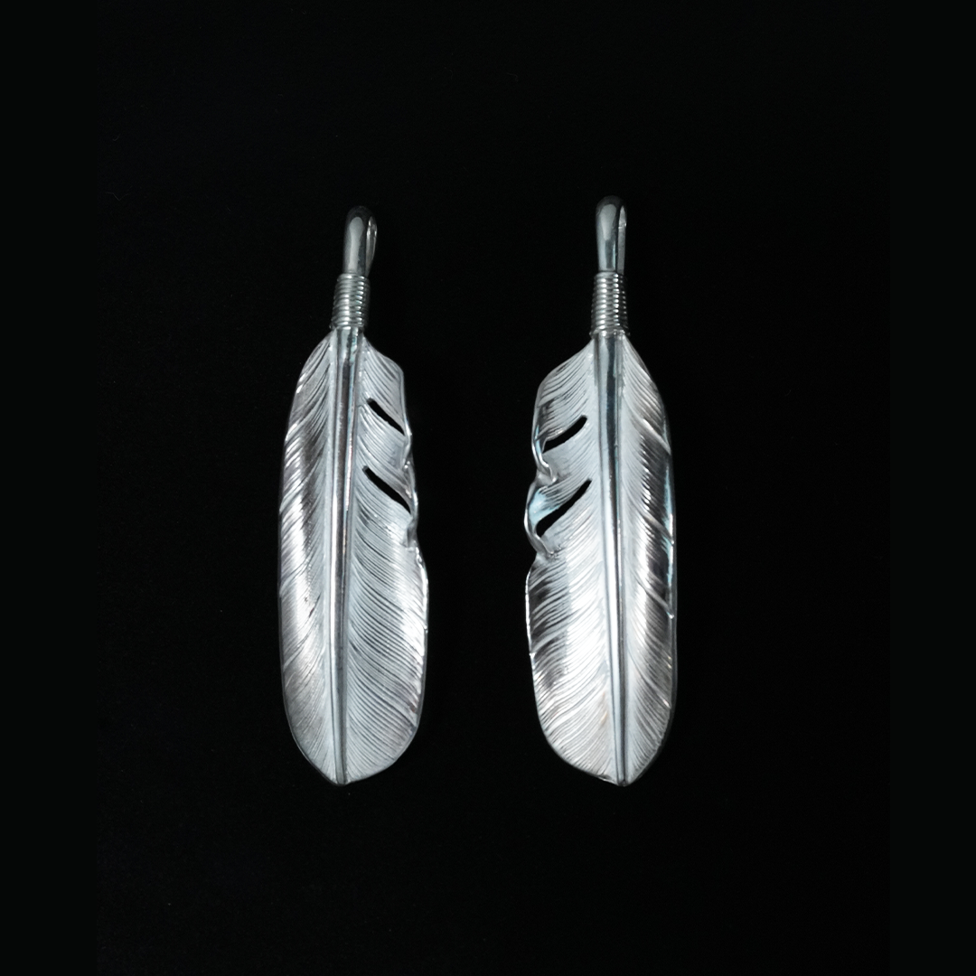 Silver Feather Pendant M