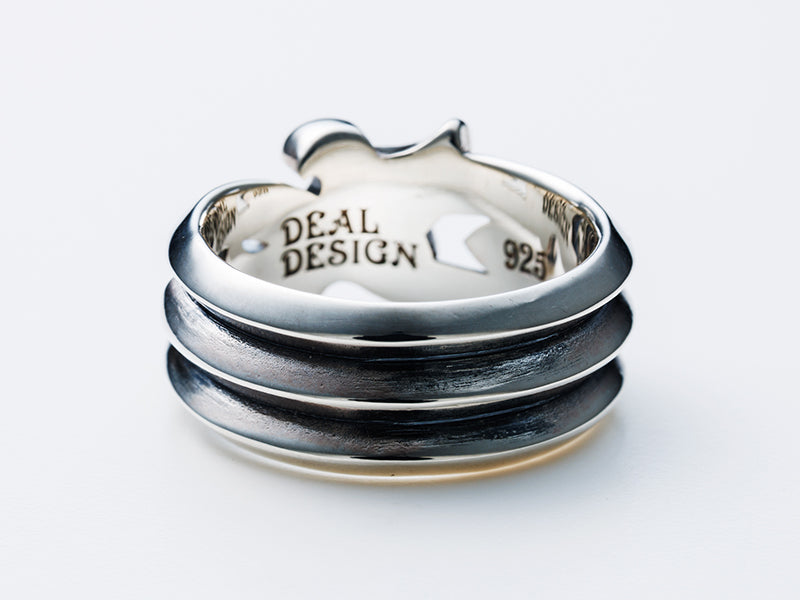 Slash Lily Ring: Wide