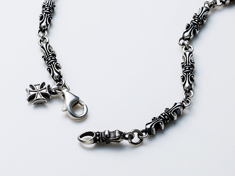 Lily Rod Chain