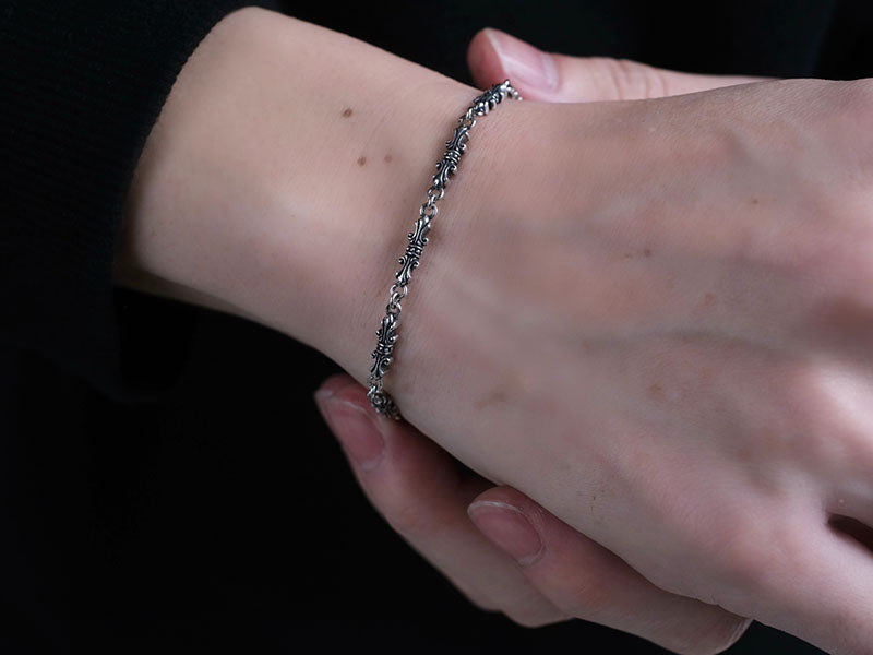Lily Rod Bracelet: Narrow