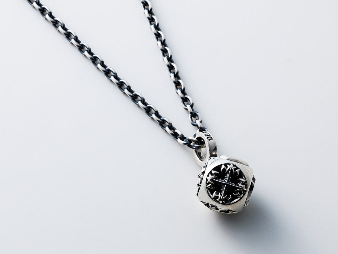 Rolling Dice : Multi Pendant