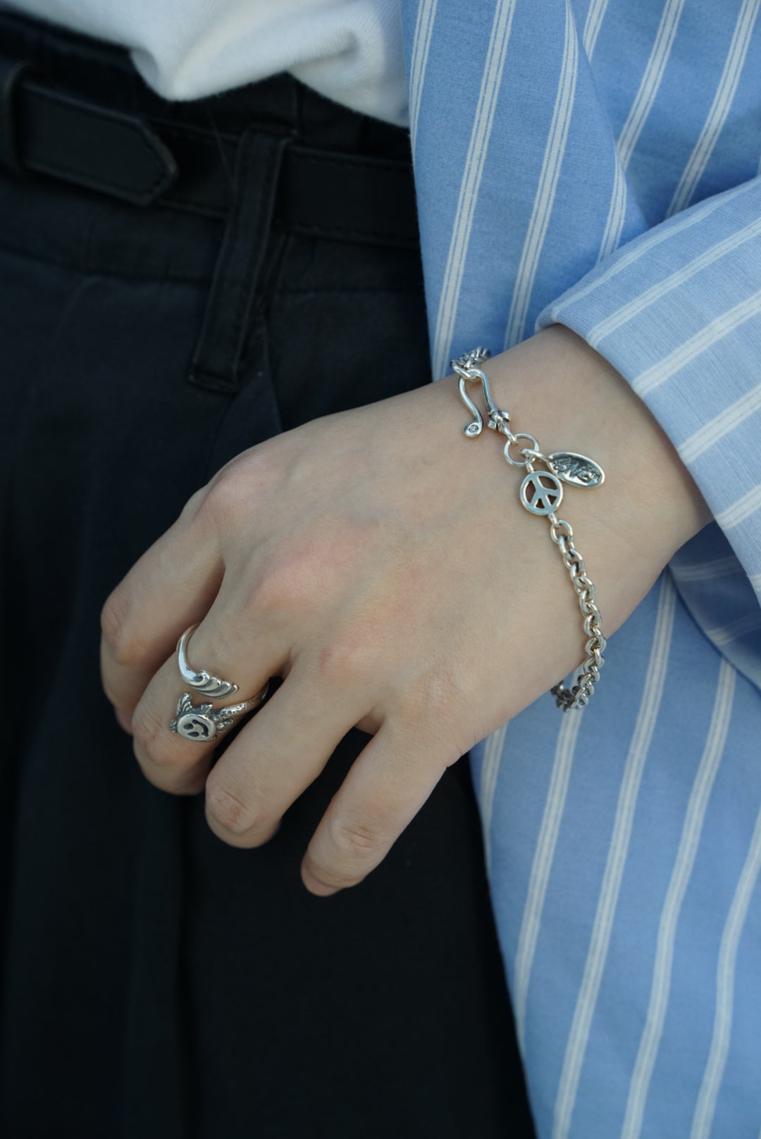 B596 Round Chain Link Bracelet with Tiny Charm and Oval BWL Tag