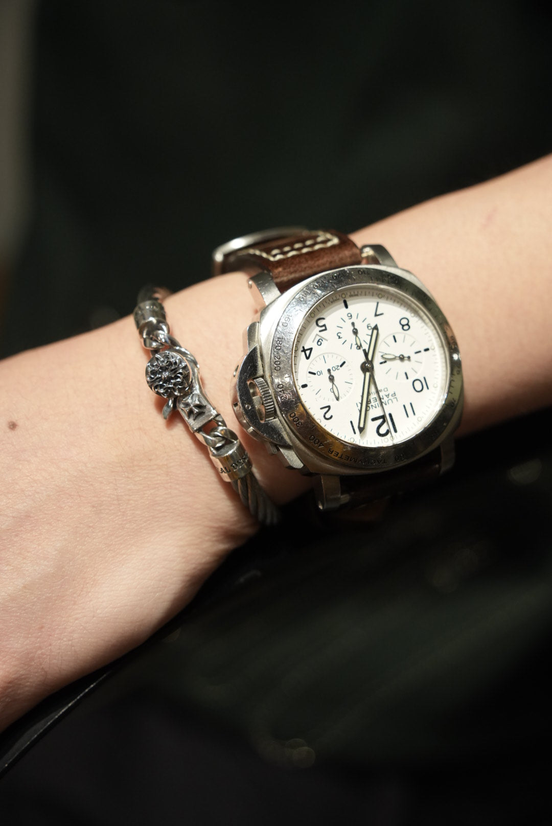 Stainless Steel Wire Bangle: Tiny Clip