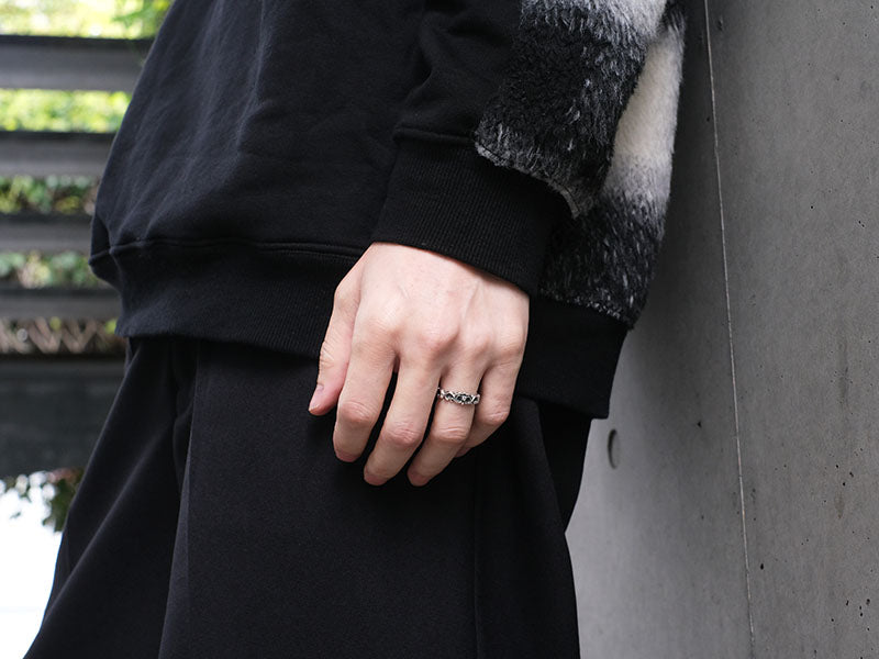 Royal Frame Ring