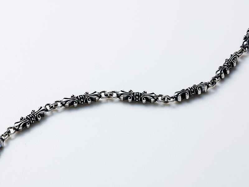 Lily Rod Bracelet: Narrow