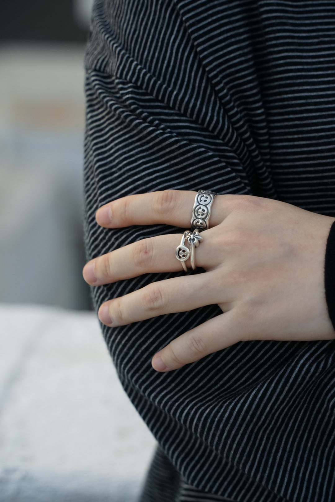 R341F Fleur De Lis Ring