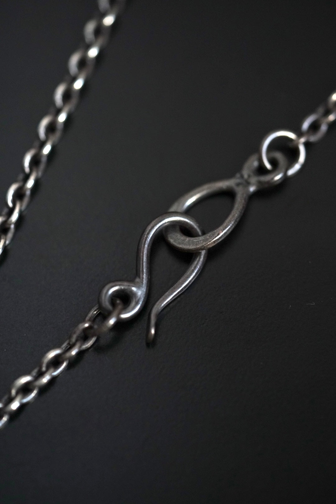 Albatory Skull Feather Pendant Set