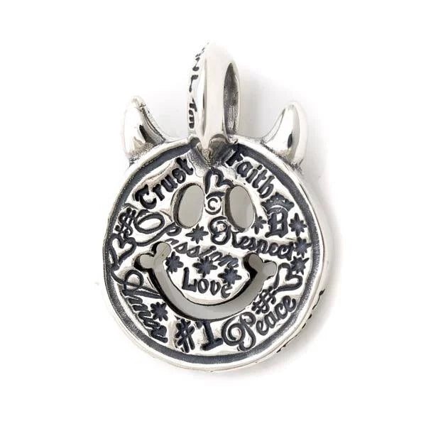 BWL - C375GR Happy Face Graffiti With Horns Charm 1