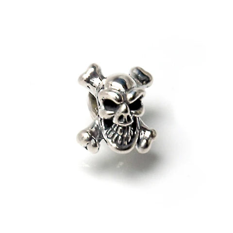 BWL - E218 Skull And Crossbones Earrings 1
