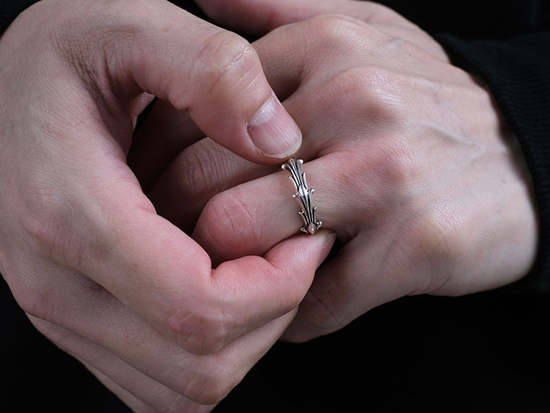 Legato Flare Ring