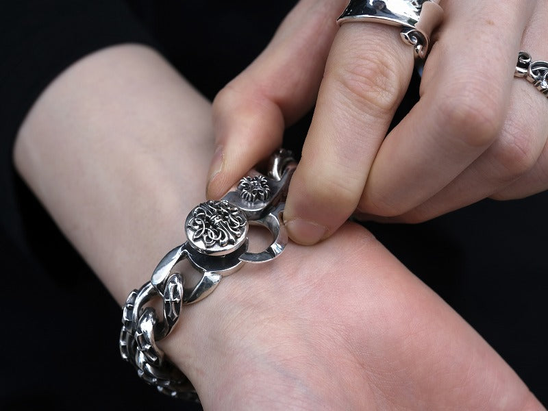 Deal Design - Classic Cross Bracelet 7
