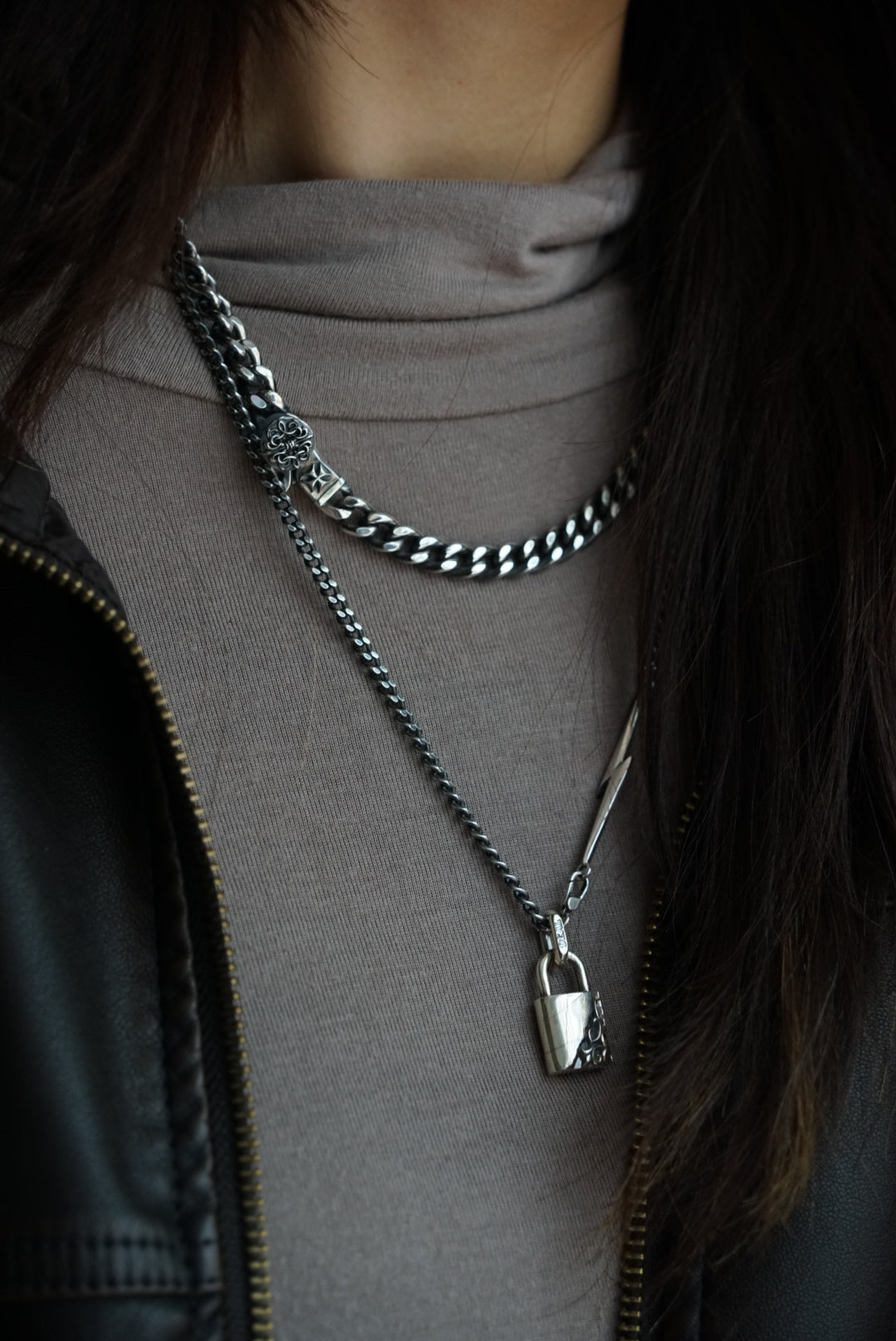 Deal Design - Crack Padlock Pendant 7
