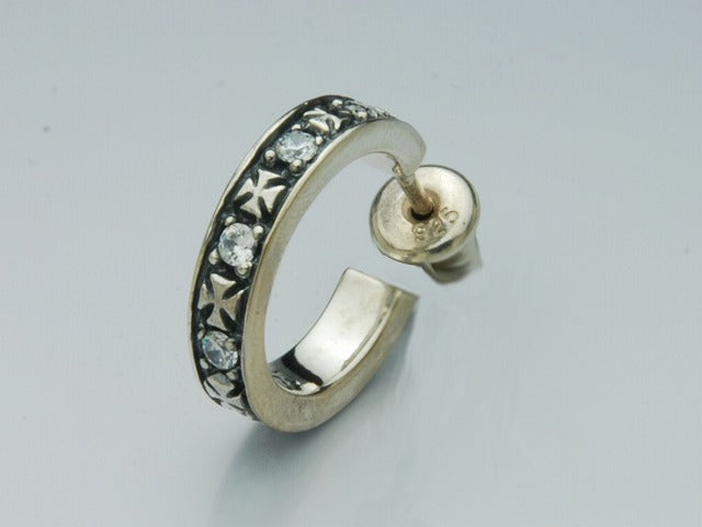 Deal Design - Flash Cross Hoop 1