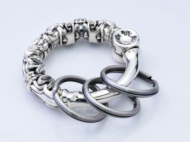 Deal Design - Gate Key Ring 3