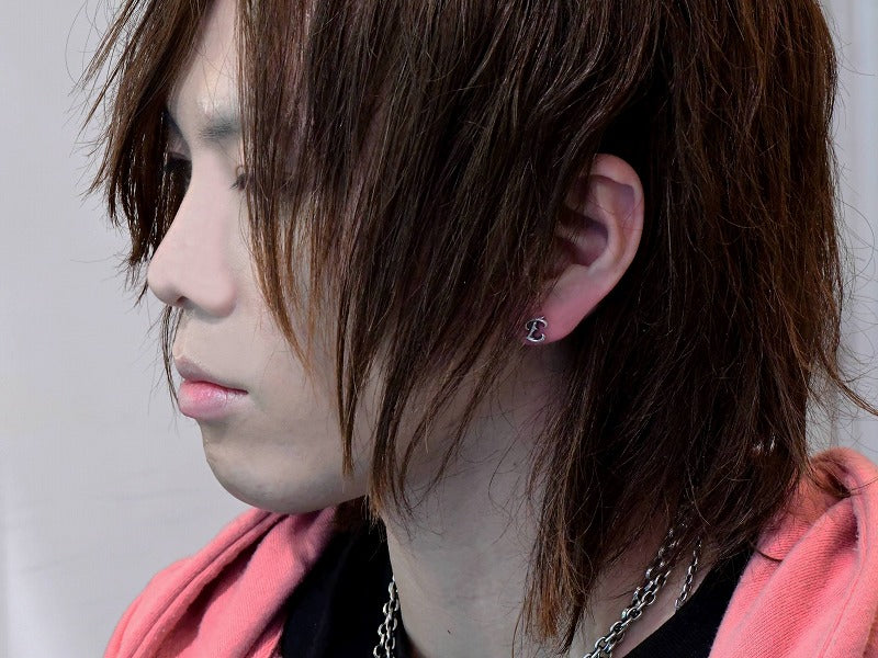 Deal Design - Grace Initial Earrings 2