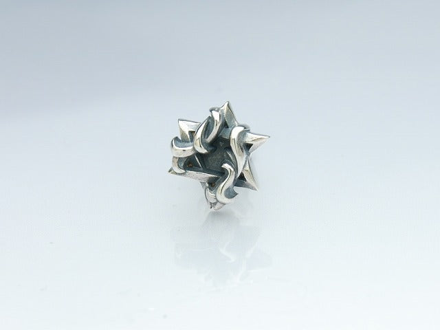 Deal Design - Hex Star Earrings 1