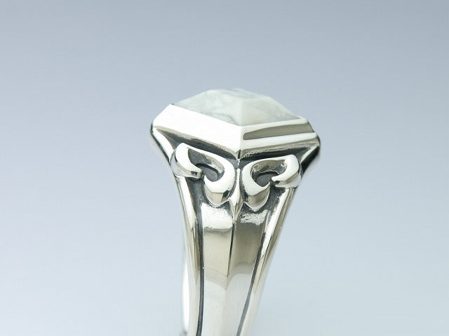 Deal Design - Hide Snake Ring (WH) 2