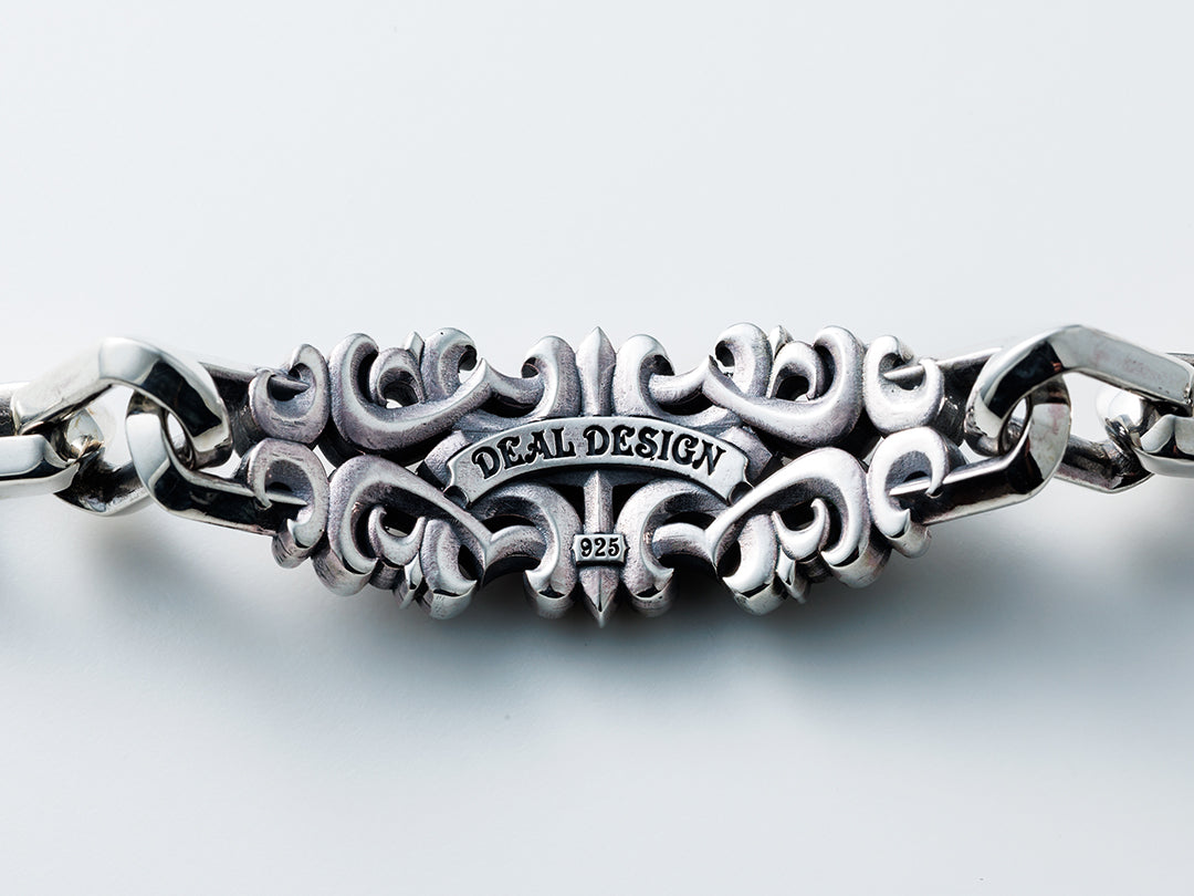 Deal Design - Horn Cross Bracelet 3