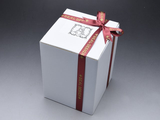 Deal Design - Initial Glass 4