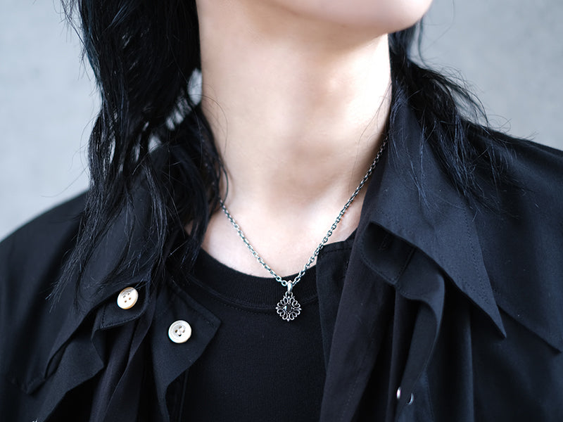 Deal Design - Liberty Floral Cross Pendant 9