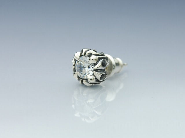 Deal Design - Lily Crown Earrings 1