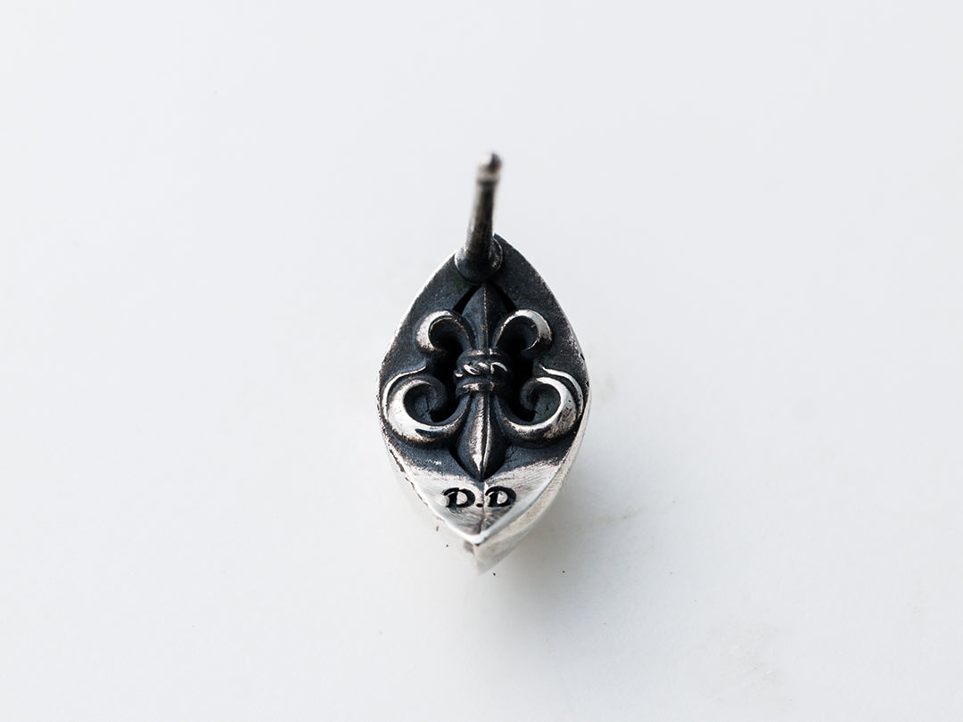 Deal Design - Lily Head Pierce 5