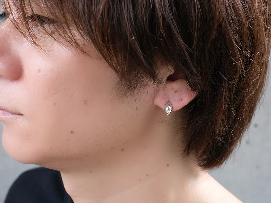Deal Design - Lily Head Pierce 6