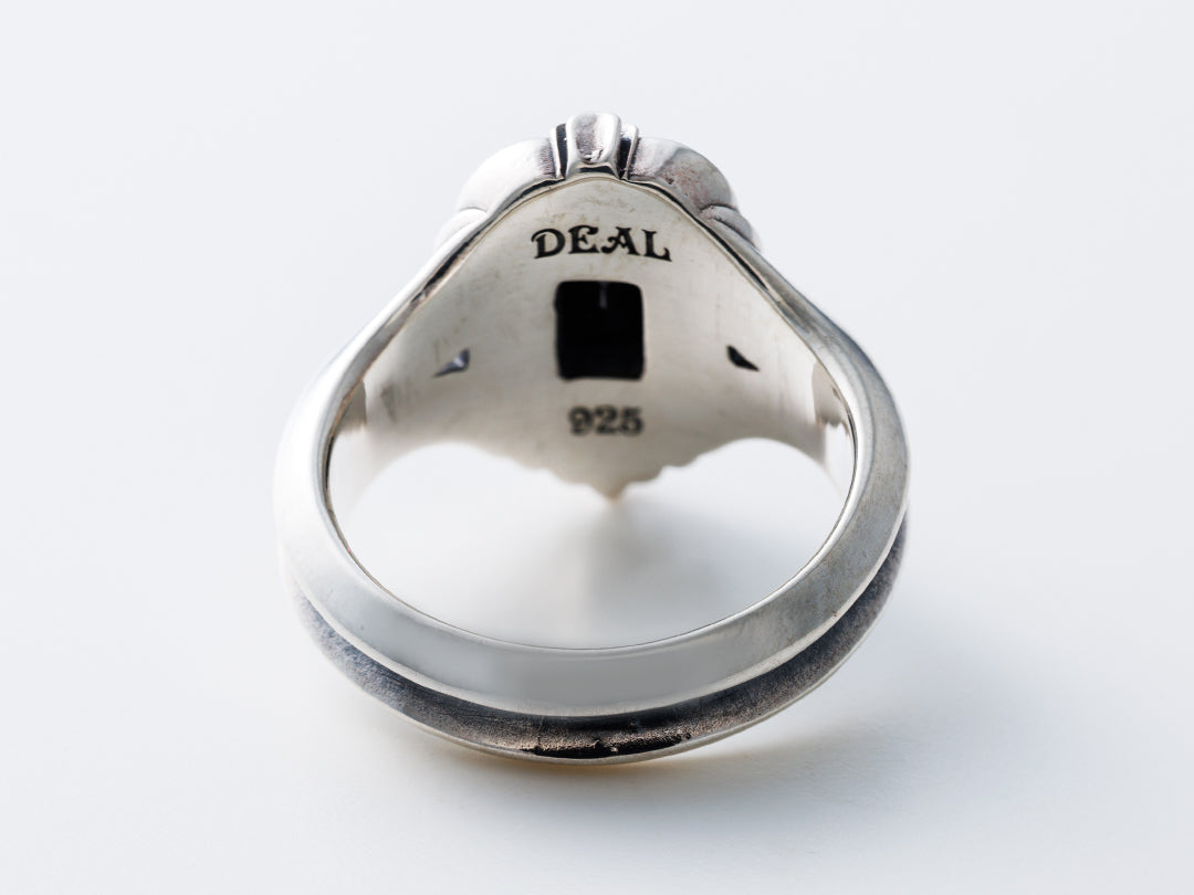 Deal Design - Lion Frame Ring 5