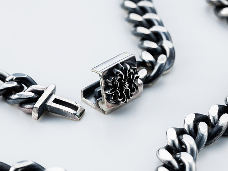 Deal Design - Lock Box Necklace: Kihei Chain 3