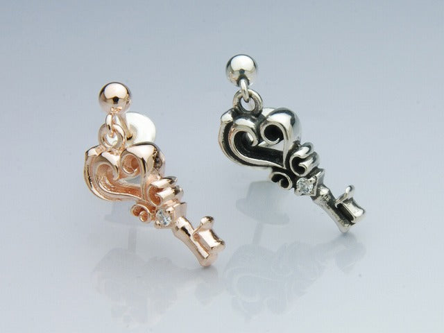 Deal Design - One Drop Earrings :Key 4