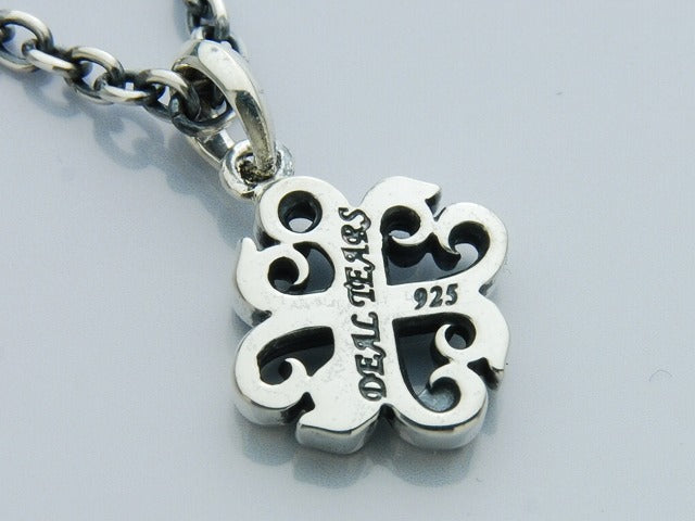 Deal Design - One Drop Pendant : Clover 13