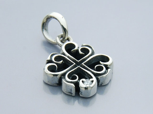 Deal Design - One Drop Pendant : Clover 7