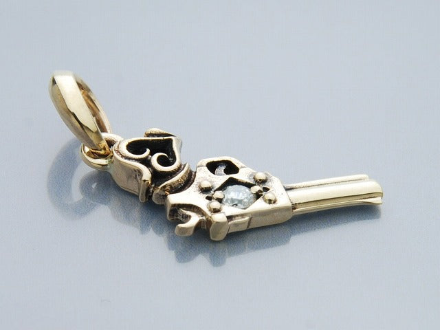 Deal Design - One Drop Pendant : Gun 13