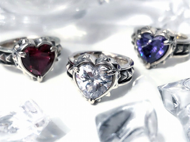 Deal Design - Pain Heart Ring 8