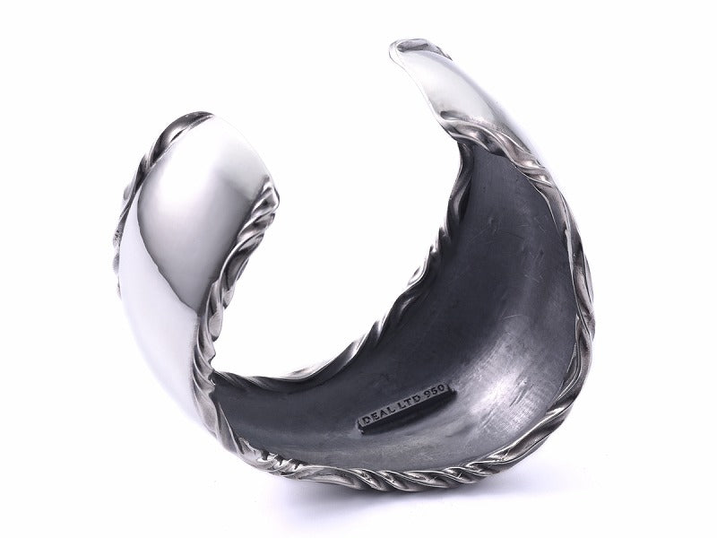 Deal Design - RT : Ghost Cuff 7