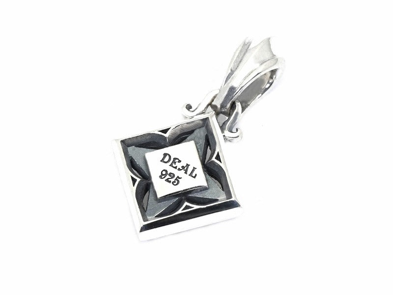 Deal Design - Square Fang Pendant 3